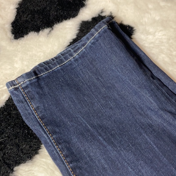 Dear John Jeans - Picture 5 of 7